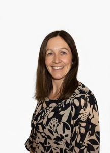 4<sup>ème</sup>Adjointe